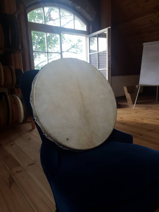bęben szamański, shamanic drum, bęben, frame drum, bęben obręczowy, rahmentrommel