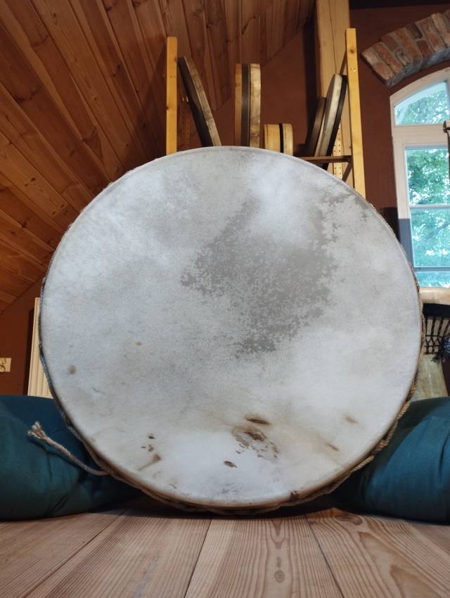 bęben szamański, shamanic drum, bęben, frame drum, bęben obręczowy, rahmentrommel
